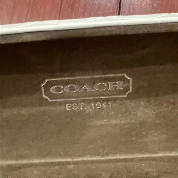 Coach Glasses Case - Picture 4 of 6